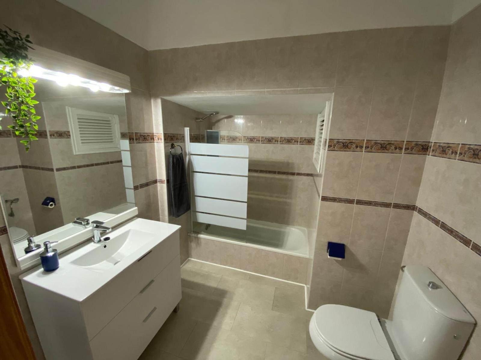 Apartamentos Playa Chica / Playa Las Gaviotas Santa Cruz de Tenerife Eksteriør bilde